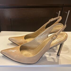 Stuart Weitzman Nude Patent Leather Slingback Stiletto Heels Size 6